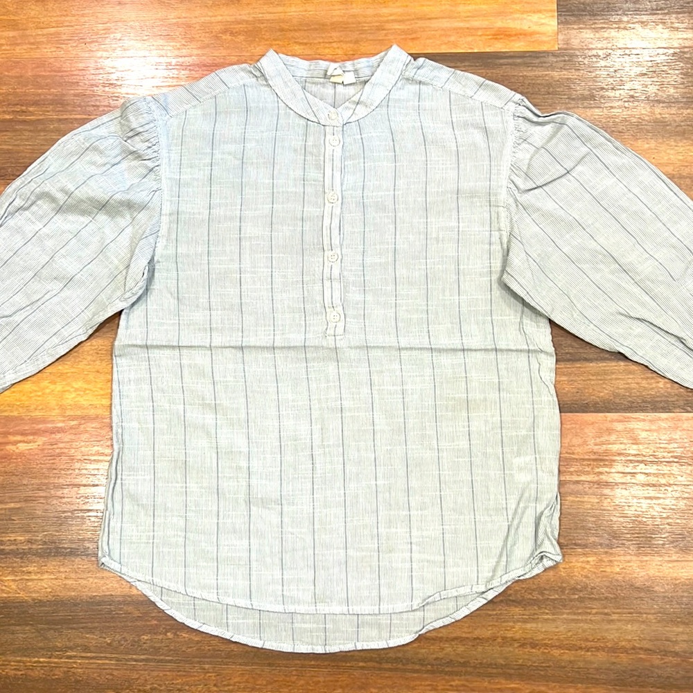 Treasure & Bond Button-Down Pullover Blouse Light… - image 1